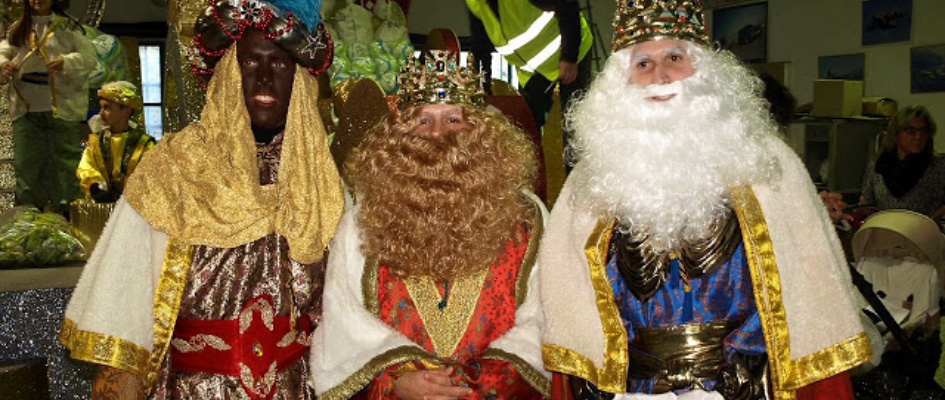 Cabalgata_Reyes_Magos_Constantina_2015-2.jpg