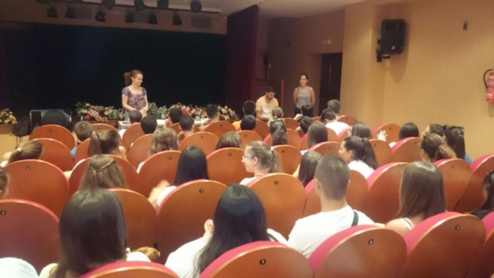 reunión julio joven 15