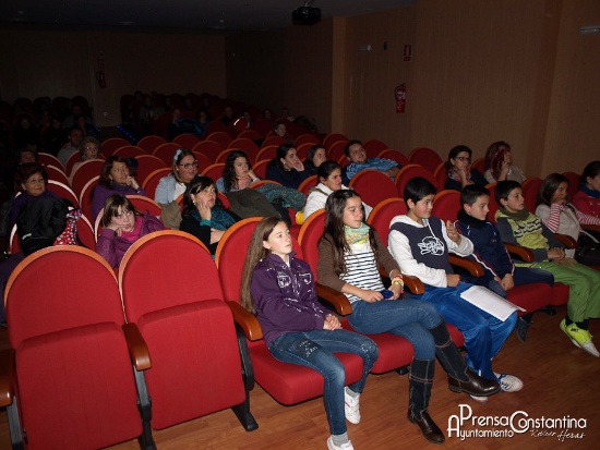 teatro 25N Constantina 2013-1