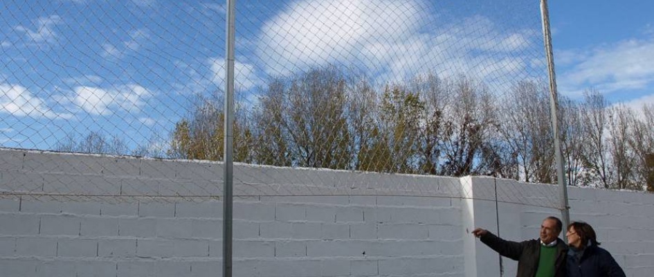 vallas campo fútbol Constantina 2013-1