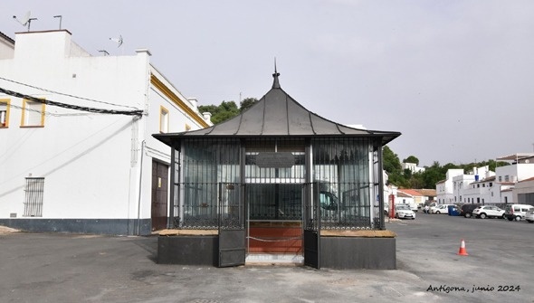 08c73932-6f45-4abd-ad02-cbaef4cad9fc