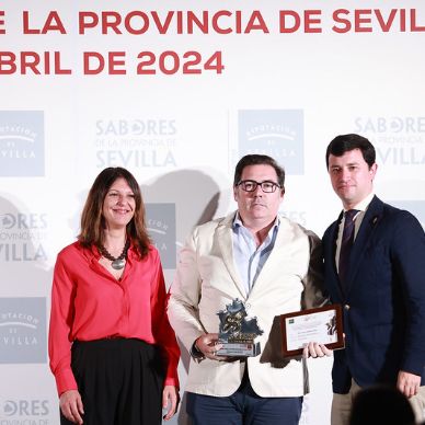 53632188941_ef076eb8f9_c