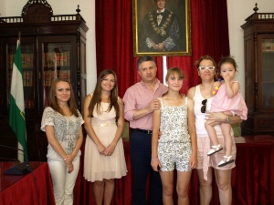 Acogida Bielorrusos 2013 recibimiento Alcalde_3