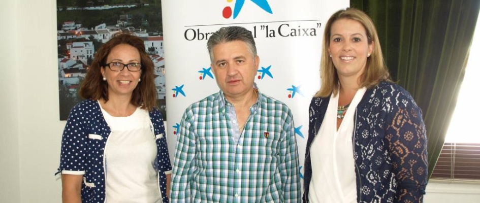 Ayuda_Caixa_Servicios_Sociales_Constantina_2014-1.jpg